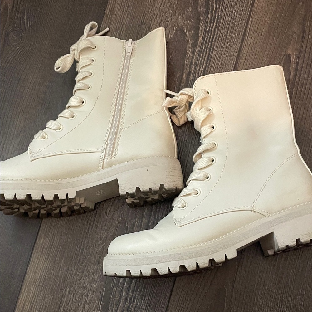 Stylish Cream Lace-Up Boots